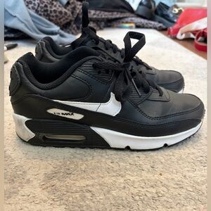 Nike Air Max Black and White Athletic Shoes